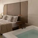 Elea Luxury *