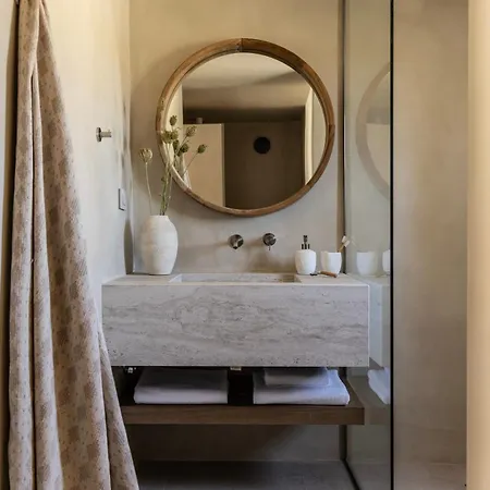 Elea Luxury Semesterbostad *